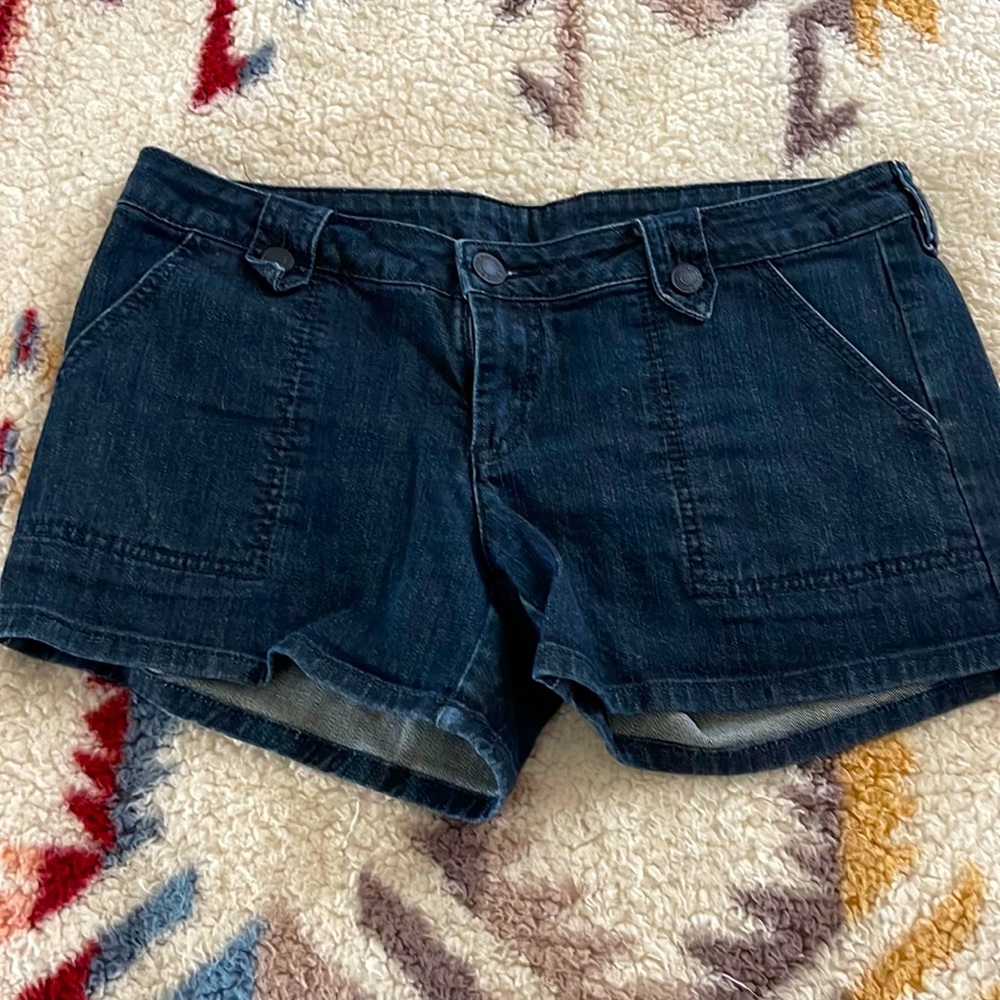 Buffalo shorts